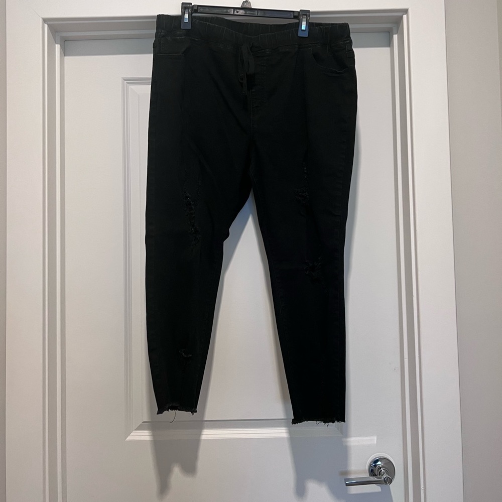 Women’s Jeggings. YMI brand from a small boutique. Size 2x